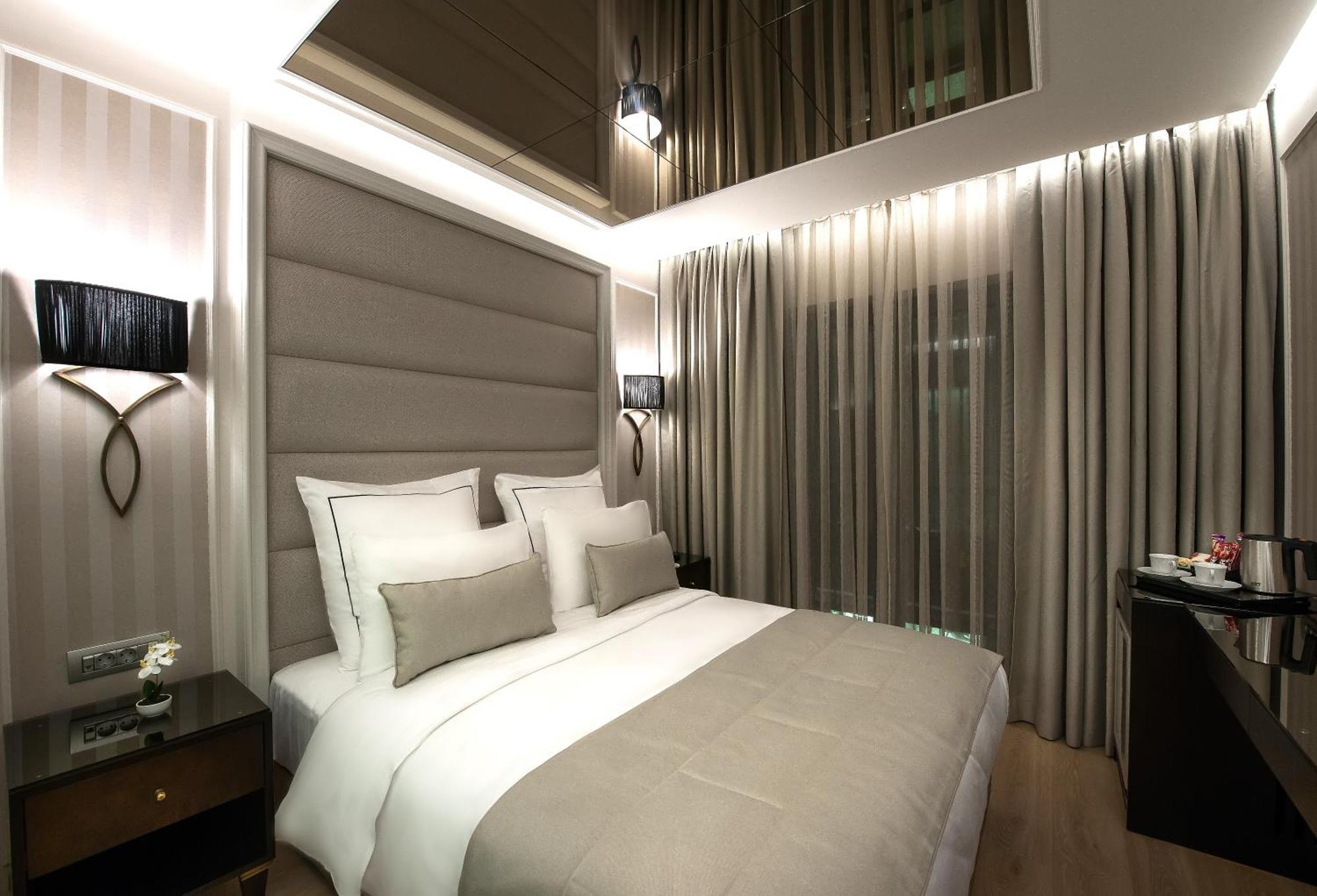 Le Petit Palace Hotel - Special Category Istanbul Exterior photo
