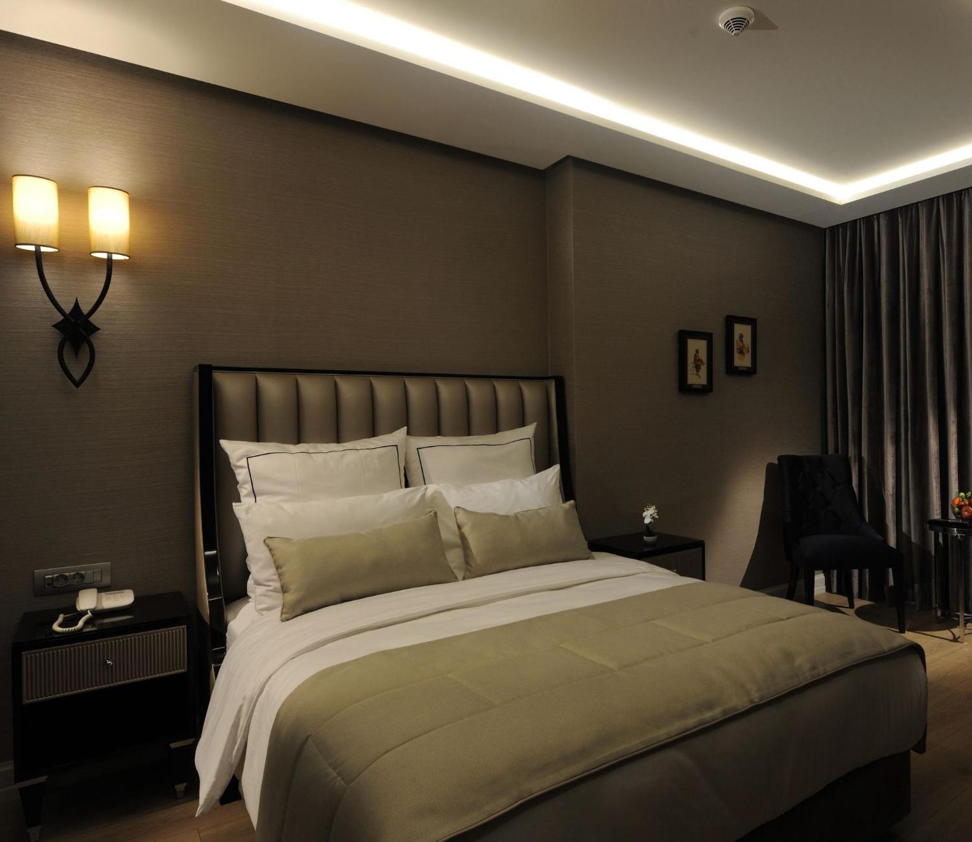 Le Petit Palace Hotel - Special Category Istanbul Exterior photo