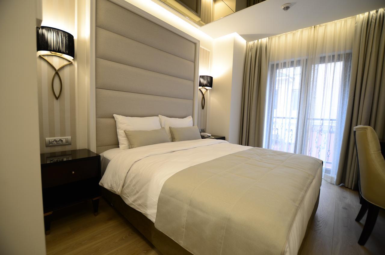 Le Petit Palace Hotel - Special Category Istanbul Exterior photo