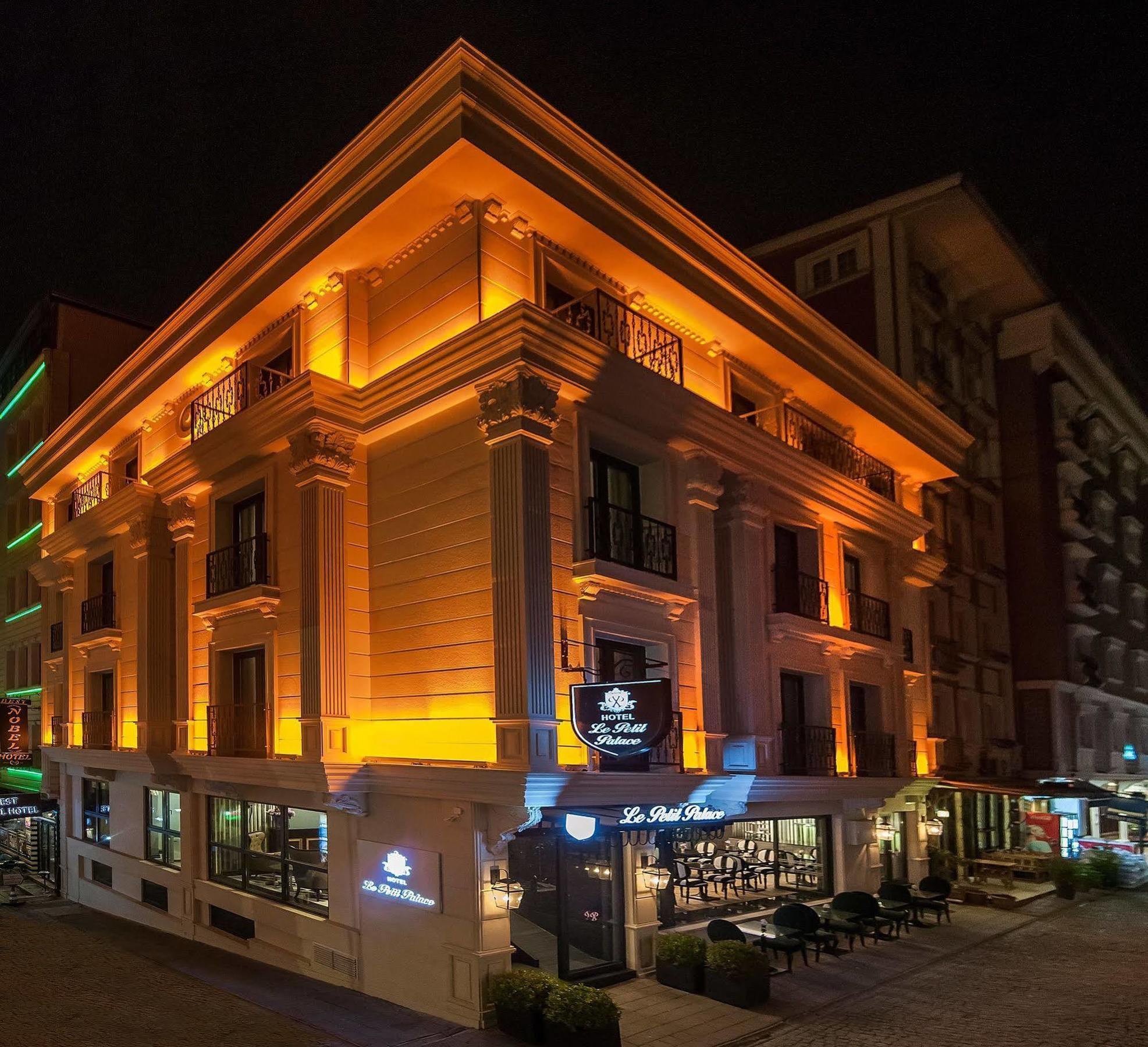 Le Petit Palace Hotel - Special Category Istanbul Exterior photo